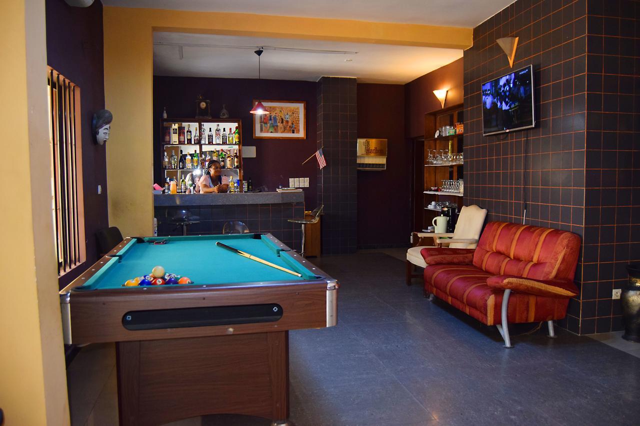 Hotel Saint-Jean 코토누 외부 사진